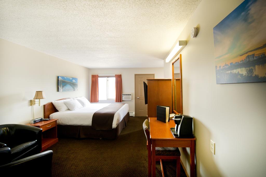 Riviera Motor Inn Saskatoon Kamer foto