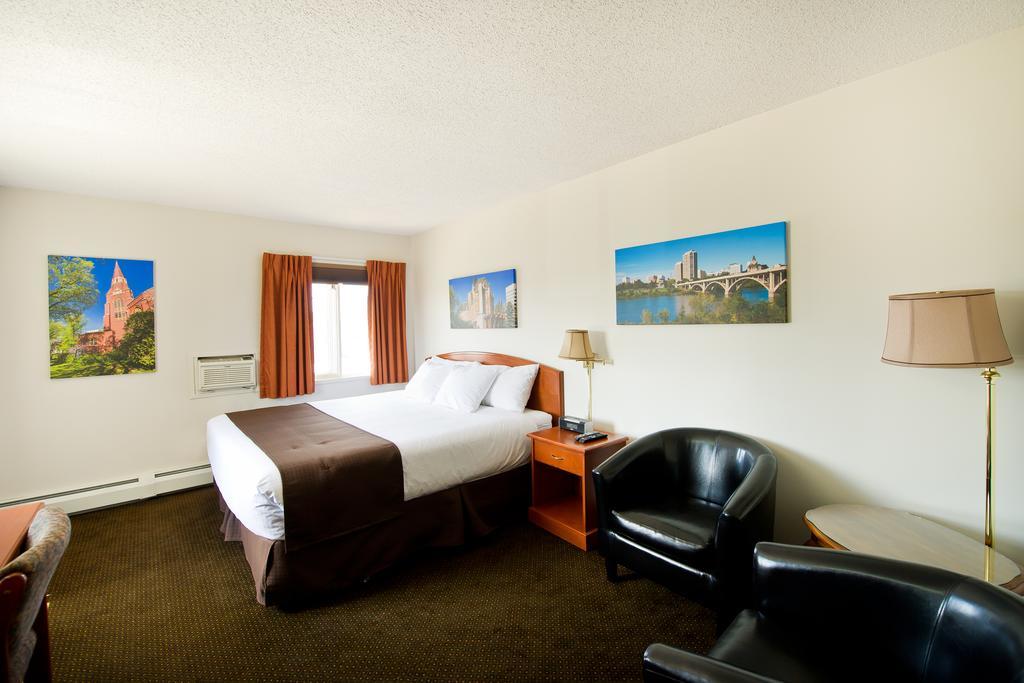 Riviera Motor Inn Saskatoon Kamer foto