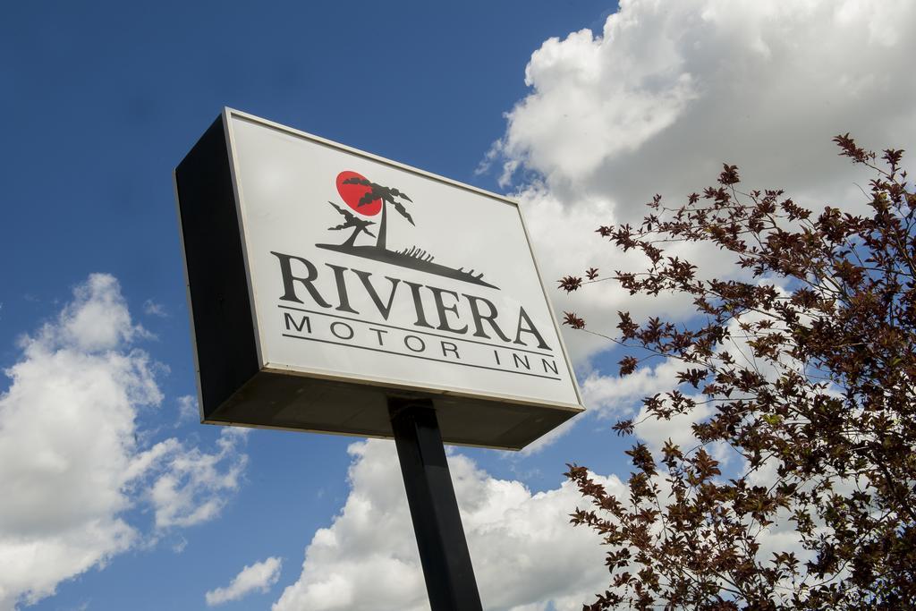 Riviera Motor Inn Saskatoon Buitenkant foto
