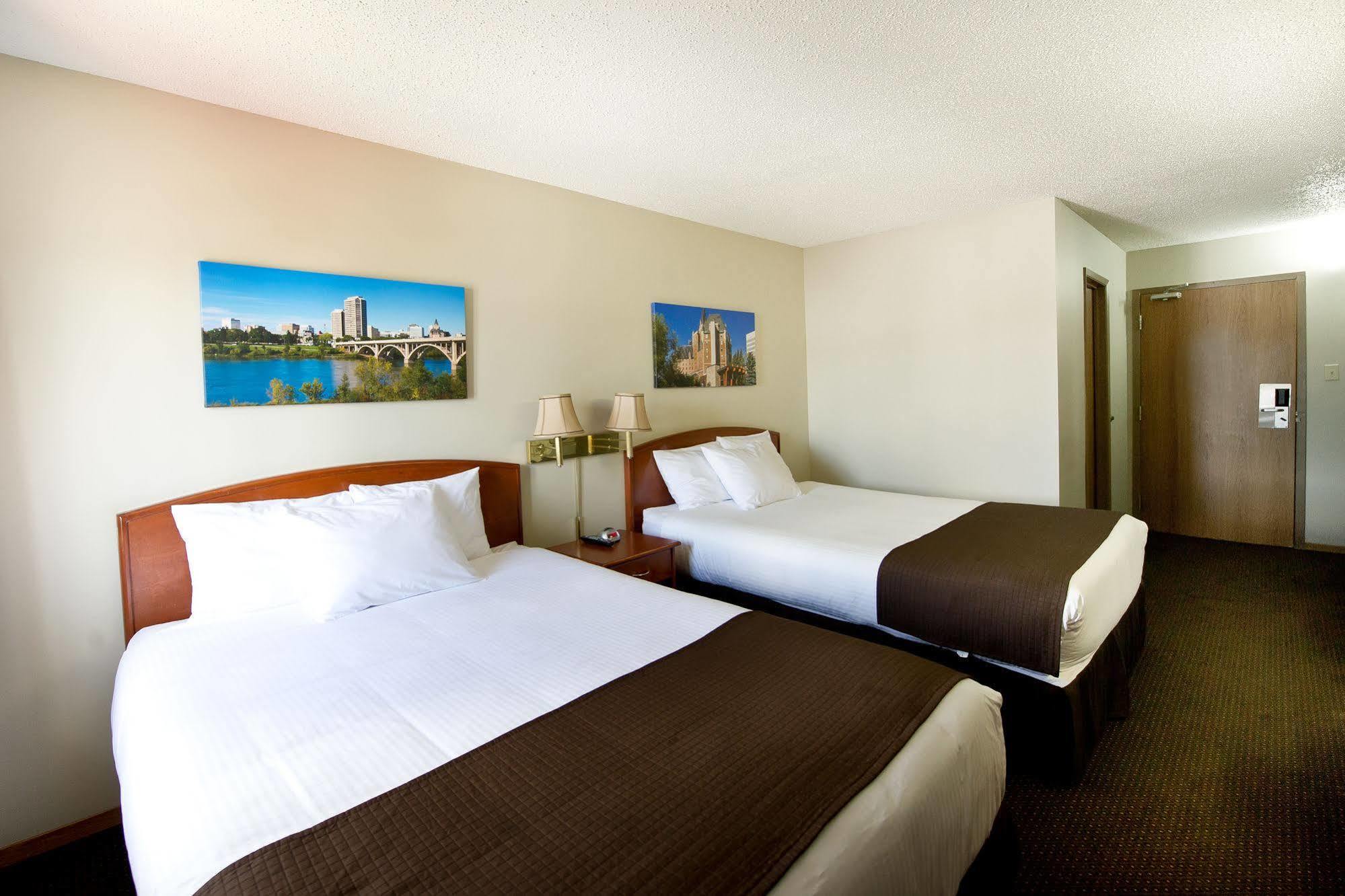 Riviera Motor Inn Saskatoon Buitenkant foto